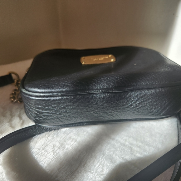 MICHAEL KORS Genuine Leather Crossbody Bag Black Gold VGUC - Picture 5 of 16